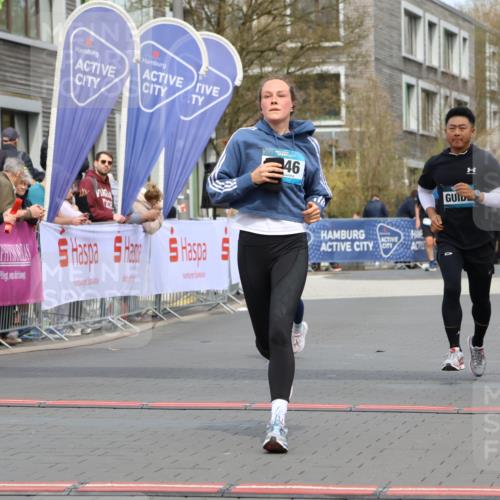 12.04.2026 - 45. Internationalen Wilhelmsburger Insellauf Strokosch-Dieckow http://msf.ph/oto/9462905 12.04.2026 13:17:11 Ziel 3704, 3846, 2316 meine-sportfotos.de