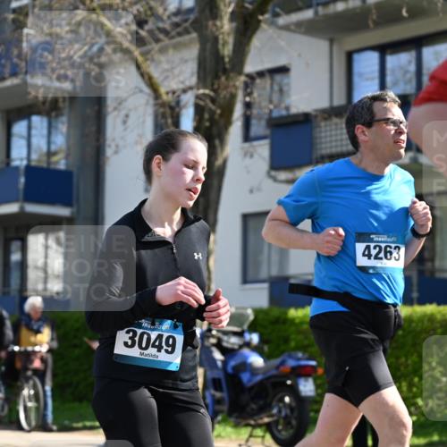 12.04.2026 - 45. Internationalen Wilhelmsburger Insellauf J. Mangold http://msf.ph/oto/9463009 12.04.2026 10:51:19 Ziel 5618, 4756, 2506, 3996, 5608, 2598, 3049, 4263, 5769, 3572, 4503, 3183, 3567, 2729, 5553, 2837, 4541, 2432, 4414 meine-sportfotos.de