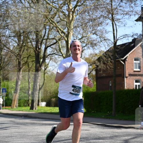 12.04.2026 - 45. Internationalen Wilhelmsburger Insellauf J. Mangold http://msf.ph/oto/9463051 12.04.2026 10:51:29 Ziel 3049, 4263, 5769, 3572, 4503, 3183, 3567, 2729, 5553, 2837, 4541, 2432, 4414, 4414, 5671, 4596, 4024, 5789, 3151, 3674, 3184 meine-sportfotos.de