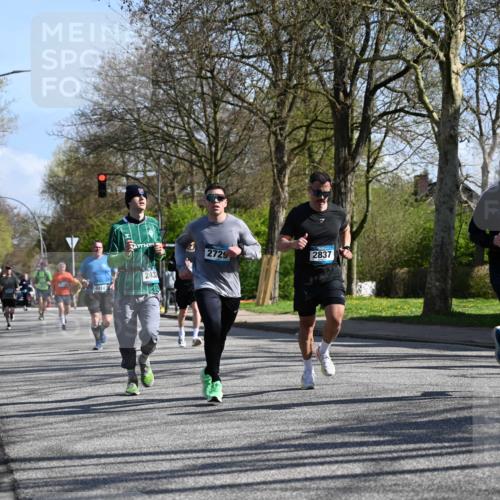 12.04.2026 - 45. Internationalen Wilhelmsburger Insellauf J. Mangold http://msf.ph/oto/9463086 12.04.2026 10:51:44 Ziel 3183, 3567, 2729, 5553, 2837, 4541, 2432, 4414, 5671, 5671, 4596, 4024, 5789, 3151, 3674, 3184, 3366, 3923, 3923, 3887, 3102, 3852, 2239, 2256, 2255, 5501, 5574, 4710 meine-sportfotos.de