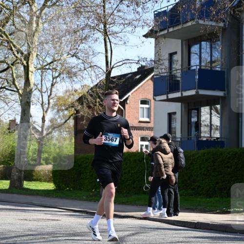 12.04.2026 - 45. Internationalen Wilhelmsburger Insellauf J. Mangold http://msf.ph/oto/9463131 12.04.2026 10:51:49 Ziel 3183, 3567, 2729, 5553, 2837, 4541, 2432, 4414, 5671, 4596, 4024, 5789, 3151, 3674, 3184, 3366, 3923, 3887, 3102, 3852, 2239, 2256, 2255, 5501, 5574, 4710 meine-sportfotos.de