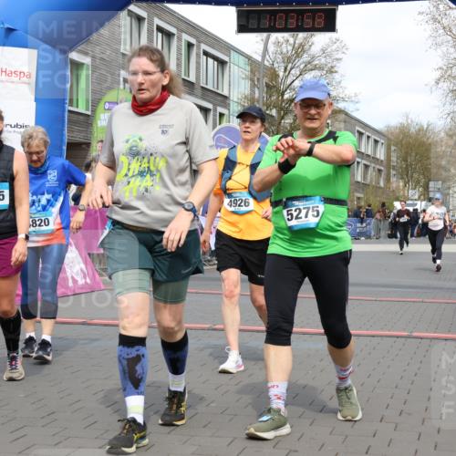 12.04.2026 - 45. Internationalen Wilhelmsburger Insellauf Strokosch-Dieckow http://msf.ph/oto/9463134 12.04.2026 13:16:57 Ziel 5275, 5269, 4820, 4926, 3656, 4312 meine-sportfotos.de