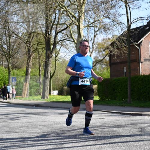 12.04.2026 - 45. Internationalen Wilhelmsburger Insellauf J. Mangold http://msf.ph/oto/9463140 12.04.2026 10:51:50 Ziel 3183, 3567, 2729, 5553, 2837, 4541, 2432, 4414, 5671, 4596, 4024, 5789, 3151, 3674, 3184, 3366, 3923, 3887, 3102, 3852, 2239, 2256, 2255, 5501, 5574, 4710, 4689, 4836 meine-sportfotos.de