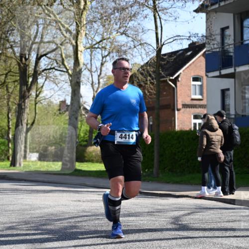 12.04.2026 - 45. Internationalen Wilhelmsburger Insellauf J. Mangold http://msf.ph/oto/9463148 12.04.2026 10:51:50 Ziel 3183, 3567, 2729, 5553, 2837, 4541, 2432, 4414, 5671, 4596, 4024, 5789, 3151, 3674, 3184, 3366, 3923, 3887, 3102, 3852, 2239, 2256, 2255, 5501, 5574, 4710, 4689, 4836 meine-sportfotos.de