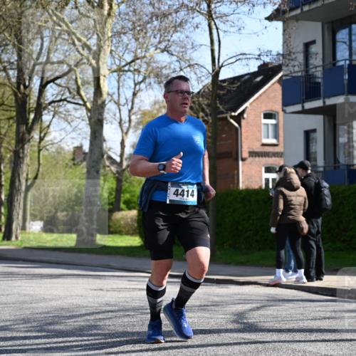 12.04.2026 - 45. Internationalen Wilhelmsburger Insellauf J. Mangold http://msf.ph/oto/9463149 12.04.2026 10:51:50 Ziel 3183, 3567, 2729, 5553, 2837, 4541, 2432, 4414, 5671, 4596, 4024, 5789, 3151, 3674, 3184, 3366, 3923, 3887, 3102, 3852, 2239, 2256, 2255, 5501, 5574, 4710, 4689, 4836 meine-sportfotos.de