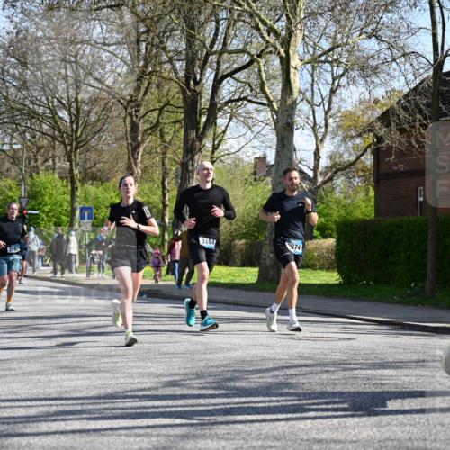 12.04.2026 - 45. Internationalen Wilhelmsburger Insellauf J. Mangold http://msf.ph/oto/9463261 12.04.2026 10:52:06 Ziel 4414, 5671, 4596, 4024, 5789, 3151, 3674, 3184, 3366, 3923, 3887, 3102, 3852, 2239, 2256, 2255, 5501, 5574, 5501, 5574, 4710, 4689, 4836, 3291, 3291, 5284, 3577, 2625, 4008, 3237, 5727 meine-sportfotos.de
