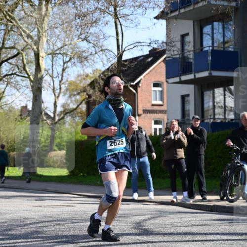 12.04.2026 - 45. Internationalen Wilhelmsburger Insellauf J. Mangold http://msf.ph/oto/9463398 12.04.2026 10:52:39 Ziel 4689, 4836, 3291, 5284, 3577, 2625, 4008, 3237, 5727, 2746, 2355, 5491, 3576, 4457, 2978, 2004, 2162, 4943, 4801, 4802, 5544 meine-sportfotos.de