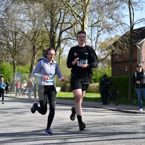 12.04.2026 - 45. Internationalen Wilhelmsburger Insellauf J. Mangold http://msf.ph/oto/9463443 12.04.2026 10:52:47 Ziel 3577, 2625, 4008, 3237, 5727, 2746, 2355, 5491, 3576, 4457, 2978, 2978, 2004, 2162, 4943, 4801, 4802, 5544, 4499, 4277, 2600, 5490, 5576 meine-sportfotos.de