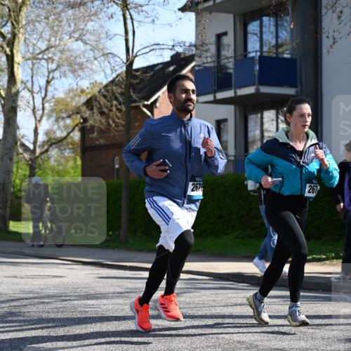 12.04.2026 - 45. Internationalen Wilhelmsburger Insellauf J. Mangold http://msf.ph/oto/9463466 12.04.2026 10:52:53 Ziel 5727, 2746, 2355, 5491, 3576, 4457, 2978, 2004, 2162, 4943, 4801, 4802, 5544, 4499, 4277, 2600, 5490, 4277, 2600, 5490, 5576, 5614, 4750, 2593 meine-sportfotos.de