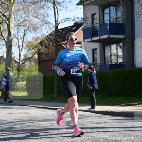 12.04.2026 - 45. Internationalen Wilhelmsburger Insellauf J. Mangold http://msf.ph/oto/9463568 12.04.2026 10:53:15 Ziel 2162, 4943, 4801, 4802, 5544, 4499, 4277, 2600, 5490, 5576, 5614, 4750, 2593, 2834, 2554, 5617, 5650, 5650, 4338, 5406 meine-sportfotos.de