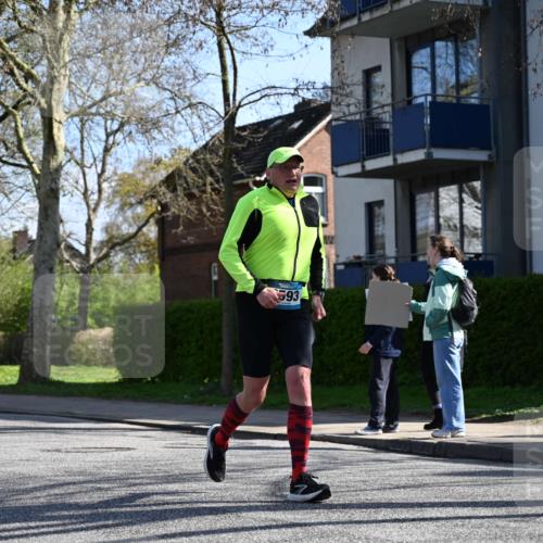 12.04.2026 - 45. Internationalen Wilhelmsburger Insellauf J. Mangold http://msf.ph/oto/9463615 12.04.2026 10:53:22 Ziel 4943, 4801, 4802, 5544, 4499, 4277, 2600, 5490, 5576, 5614, 4750, 2593, 2834, 2554, 5617, 5650, 4338, 5406, 2368, 5347, 3399, 2606 meine-sportfotos.de