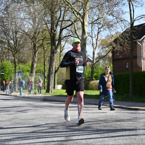 12.04.2026 - 45. Internationalen Wilhelmsburger Insellauf J. Mangold http://msf.ph/oto/9463714 12.04.2026 10:53:45 Ziel 2554, 5617, 5650, 4338, 5406, 2368, 5347, 3399, 2606, 3918, 5740, 2958, 2957, 2895, 3724, 2399, 3580, 3596, 4131 meine-sportfotos.de