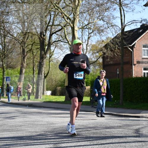 12.04.2026 - 45. Internationalen Wilhelmsburger Insellauf J. Mangold http://msf.ph/oto/9463718 12.04.2026 10:53:45 Ziel 2554, 5617, 5650, 4338, 5406, 2368, 5347, 3399, 2606, 3918, 5740, 2958, 2957, 2895, 3724, 2399, 3580, 3596, 4131 meine-sportfotos.de