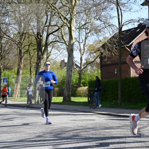 12.04.2026 - 45. Internationalen Wilhelmsburger Insellauf J. Mangold http://msf.ph/oto/9463728 12.04.2026 10:53:51 Ziel 5650, 4338, 5406, 2368, 5347, 3399, 2606, 3918, 5740, 2958, 2957, 2895, 2958, 2957, 2895, 3724, 2399, 3580, 3596, 4131, 3580, 3596, 4131, 2569, 4389, 4390 meine-sportfotos.de