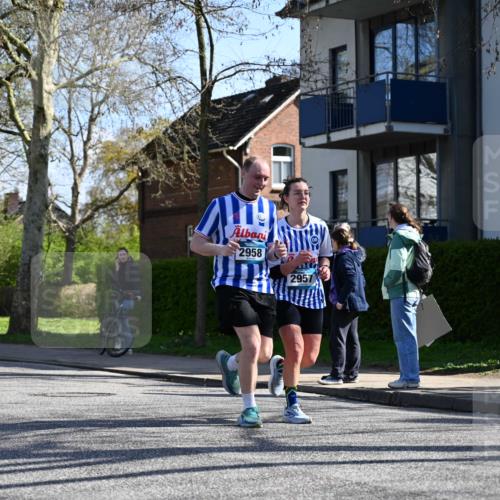 12.04.2026 - 45. Internationalen Wilhelmsburger Insellauf J. Mangold http://msf.ph/oto/9463788 12.04.2026 10:54:00 Ziel 5406, 2368, 5347, 3399, 2606, 3918, 5740, 2958, 2957, 2895, 3724, 2399, 3580, 3596, 4131, 2569, 4389, 4390, 2701 meine-sportfotos.de