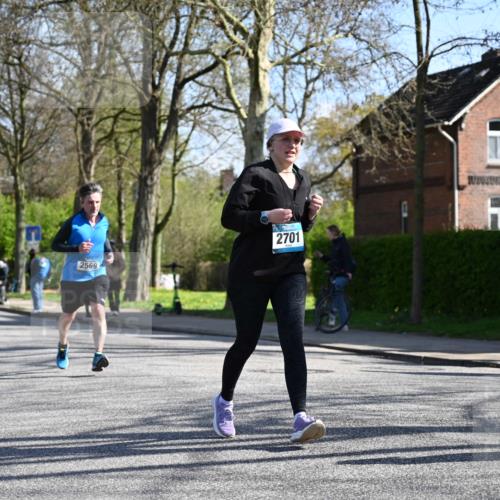 12.04.2026 - 45. Internationalen Wilhelmsburger Insellauf J. Mangold http://msf.ph/oto/9463891 12.04.2026 10:54:25 Ziel 3580, 3596, 4131, 2569, 4389, 4390, 2701, 4687, 3818, 4711, 2088, 5660, 5317, 2821, 2855, 4585, 2324 meine-sportfotos.de