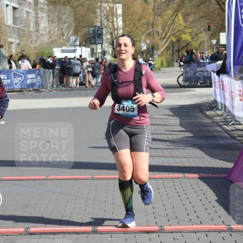 12.04.2026 - 45. Internationalen Wilhelmsburger Insellauf Strokosch-Dieckow http://msf.ph/oto/9463893 12.04.2026 11:13:09 Ziel 3003, 2753, 2272, 3718, 3405 meine-sportfotos.de