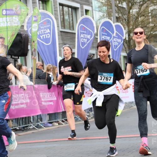 12.04.2026 - 45. Internationalen Wilhelmsburger Insellauf Strokosch-Dieckow http://msf.ph/oto/9464009 12.04.2026 13:15:47 Ziel 3881, 3882, 3767, 3765, 4366 meine-sportfotos.de