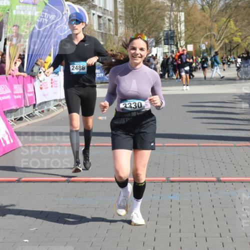 12.04.2026 - 45. Internationalen Wilhelmsburger Insellauf Strokosch-Dieckow http://msf.ph/oto/9464108 12.04.2026 11:14:24 Ziel 3330, 2486 meine-sportfotos.de