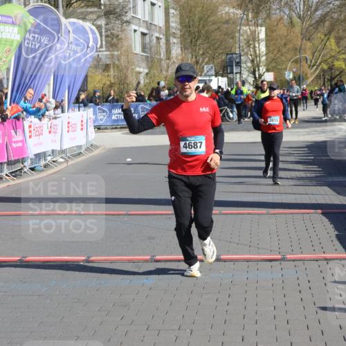 12.04.2026 - 45. Internationalen Wilhelmsburger Insellauf Strokosch-Dieckow http://msf.ph/oto/9464124 12.04.2026 10:55:07 Ziel 4687, 3818 meine-sportfotos.de