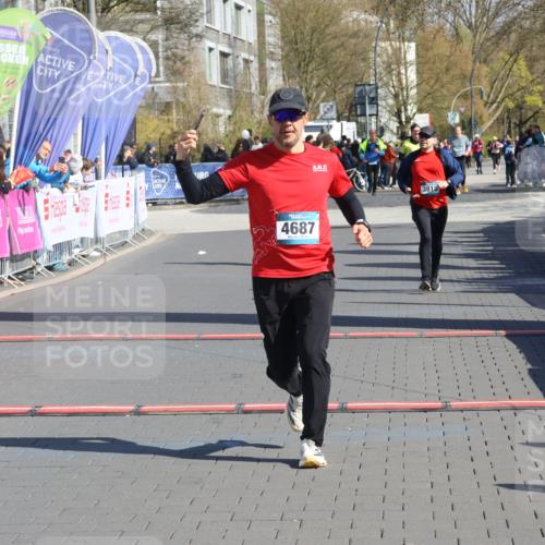 12.04.2026 - 45. Internationalen Wilhelmsburger Insellauf Strokosch-Dieckow http://msf.ph/oto/9464132 12.04.2026 10:55:07 Ziel 4687, 3818 meine-sportfotos.de