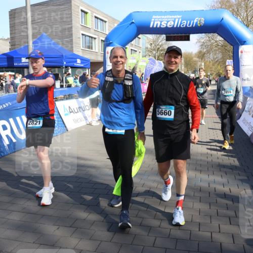 12.04.2026 - 45. Internationalen Wilhelmsburger Insellauf Strokosch-Dieckow http://msf.ph/oto/9464201 12.04.2026 10:55:30 Ziel 4585, 2324, 4636, 5006, 5333, 4056, 5334 meine-sportfotos.de