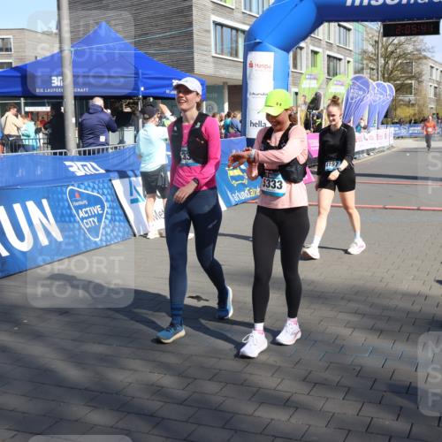 12.04.2026 - 45. Internationalen Wilhelmsburger Insellauf Strokosch-Dieckow http://msf.ph/oto/9464219 12.04.2026 10:55:39 Ziel 4197, 5747 meine-sportfotos.de