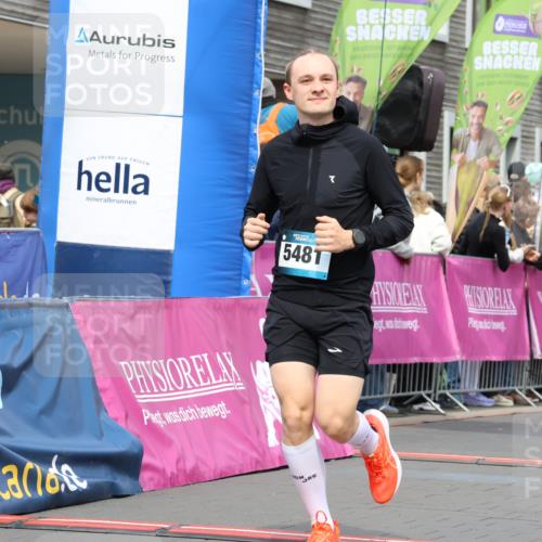 12.04.2026 - 45. Internationalen Wilhelmsburger Insellauf Strokosch-Dieckow http://msf.ph/oto/9464290 12.04.2026 13:14:46 Ziel 5418, 5481, 4228, 4573 meine-sportfotos.de