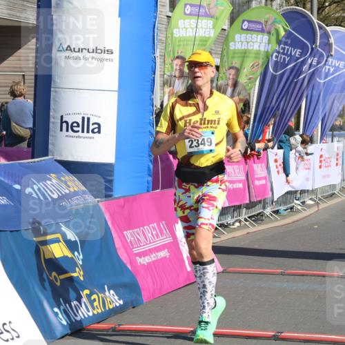 12.04.2026 - 45. Internationalen Wilhelmsburger Insellauf Strokosch-Dieckow http://msf.ph/oto/9464330 12.04.2026 10:56:13 Ziel 2349, 3118, 5822 meine-sportfotos.de