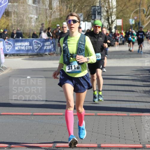 12.04.2026 - 45. Internationalen Wilhelmsburger Insellauf Strokosch-Dieckow http://msf.ph/oto/9464344 12.04.2026 10:56:15 Ziel 2349, 3118, 5822 meine-sportfotos.de