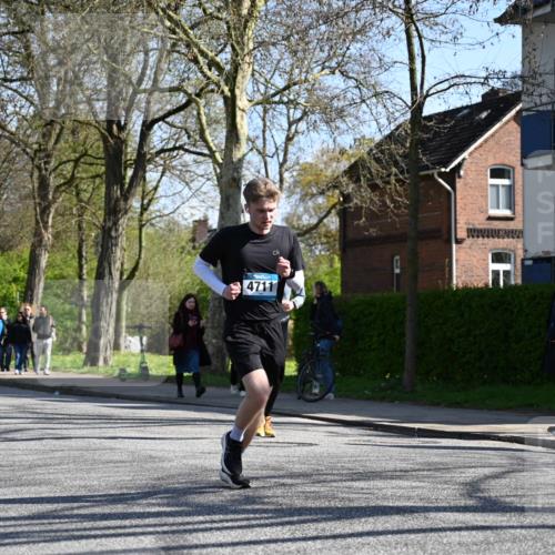12.04.2026 - 45. Internationalen Wilhelmsburger Insellauf J. Mangold http://msf.ph/oto/9464373 12.04.2026 10:54:43 Ziel 4687, 3818, 4711, 2088, 5660, 5317, 2821, 2855, 4585, 2324, 4636, 5006, 5333, 4056, 5334, 4197, 4197, 5747, 5773, 5835, 5268, 4500 meine-sportfotos.de
