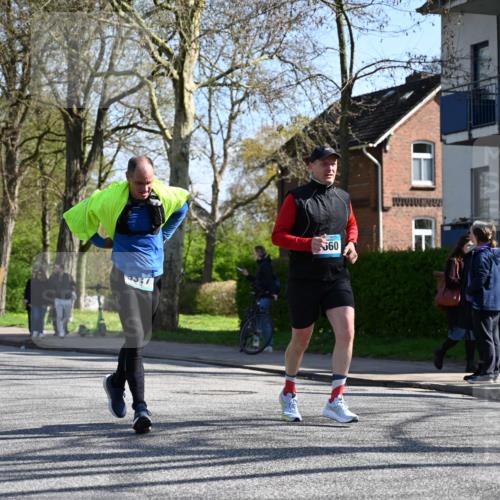 12.04.2026 - 45. Internationalen Wilhelmsburger Insellauf J. Mangold http://msf.ph/oto/9464404 12.04.2026 10:54:50 Ziel 4687, 3818, 4711, 2088, 5660, 5317, 2821, 2855, 4585, 2324, 4636, 5006, 4636, 5006, 5333, 4056, 5334, 4197, 5747, 5773, 5835, 5268, 4500 meine-sportfotos.de