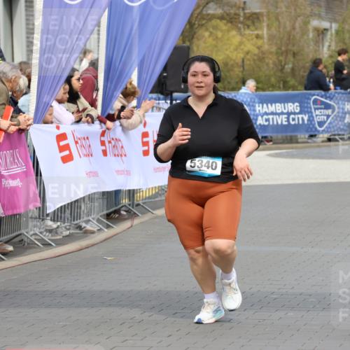 12.04.2026 - 45. Internationalen Wilhelmsburger Insellauf Strokosch-Dieckow http://msf.ph/oto/9464513 12.04.2026 13:14:13 Ziel 4178, 5340 meine-sportfotos.de