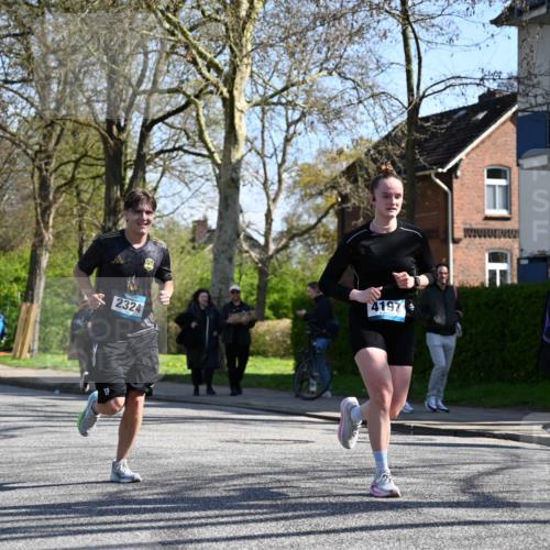12.04.2026 - 45. Internationalen Wilhelmsburger Insellauf J. Mangold http://msf.ph/oto/9464523 12.04.2026 10:55:06 Ziel 2821, 2855, 4585, 2324, 4636, 5006, 5333, 4056, 5334, 4197, 5747, 5773, 5835, 5268, 4500, 5268, 4500, 4714, 3175, 4298, 5557 meine-sportfotos.de