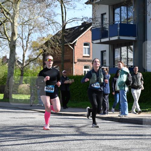 12.04.2026 - 45. Internationalen Wilhelmsburger Insellauf J. Mangold http://msf.ph/oto/9464549 12.04.2026 10:55:10 Ziel 2855, 4585, 2324, 4636, 5006, 5333, 4056, 5334, 4197, 5747, 5773, 5835, 5268, 4500, 4714, 3175, 4298, 5557, 2349 meine-sportfotos.de