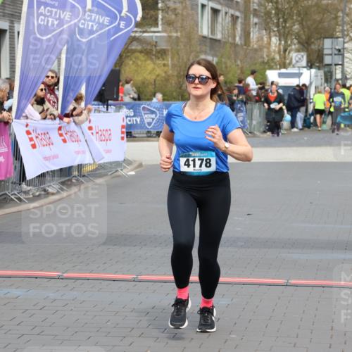 12.04.2026 - 45. Internationalen Wilhelmsburger Insellauf Strokosch-Dieckow http://msf.ph/oto/9464565 12.04.2026 13:14:09 Ziel 4783, 4178 meine-sportfotos.de