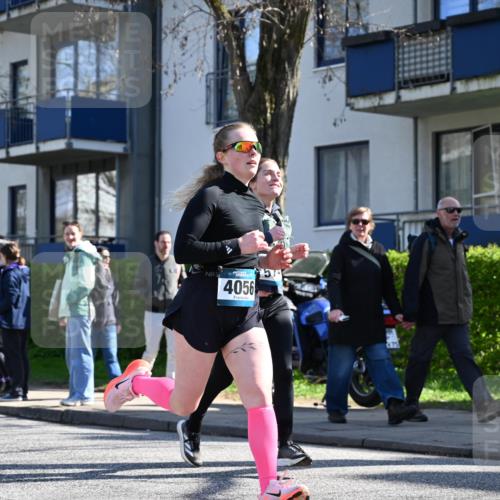12.04.2026 - 45. Internationalen Wilhelmsburger Insellauf J. Mangold http://msf.ph/oto/9464566 12.04.2026 10:55:11 Ziel 4585, 2324, 4636, 5006, 5333, 4056, 5334, 4197, 5747, 5773, 5835, 5268, 4500, 4714, 3175, 4298, 5557, 2349, 3118 meine-sportfotos.de
