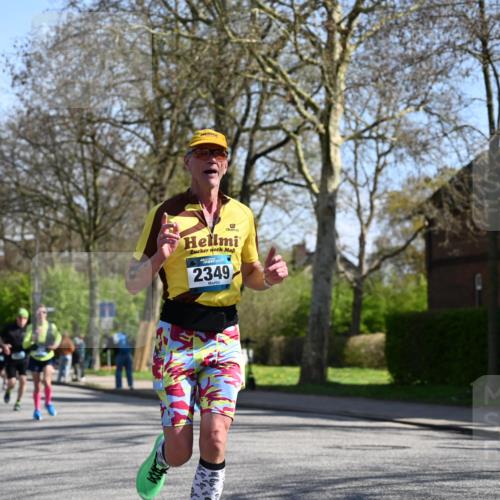 12.04.2026 - 45. Internationalen Wilhelmsburger Insellauf J. Mangold http://msf.ph/oto/9464658 12.04.2026 10:55:43 Ziel 4714, 3175, 4298, 5557, 2349, 3118, 5822, 3488, 2797, 2796, 2921, 2808, 3916, 4494, 5047, 4070, 5771, 4549, 4717, 2055 meine-sportfotos.de