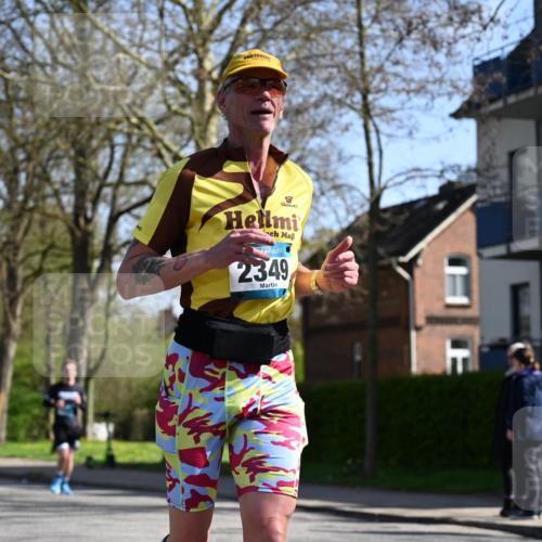 12.04.2026 - 45. Internationalen Wilhelmsburger Insellauf J. Mangold http://msf.ph/oto/9464668 12.04.2026 10:55:43 Ziel 4714, 3175, 4298, 5557, 2349, 3118, 5822, 3488, 2797, 2796, 2921, 2808, 3916, 4494, 5047, 4070, 5771, 4549, 4717, 2055 meine-sportfotos.de