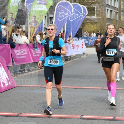 12.04.2026 - 45. Internationalen Wilhelmsburger Insellauf Strokosch-Dieckow http://msf.ph/oto/9464772 12.04.2026 13:13:56 Ziel 2080, 5819, 2064, 4923, 4281, 3984, 3810 meine-sportfotos.de