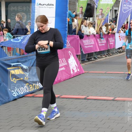 12.04.2026 - 45. Internationalen Wilhelmsburger Insellauf Strokosch-Dieckow http://msf.ph/oto/9464785 12.04.2026 13:13:55 Ziel 2080, 5819, 2064, 4923, 4281, 3984, 3810 meine-sportfotos.de