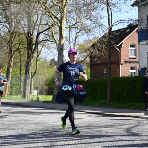 12.04.2026 - 45. Internationalen Wilhelmsburger Insellauf J. Mangold http://msf.ph/oto/9464822 12.04.2026 10:56:14 Ziel 4494, 5047, 4070, 5771, 4549, 4717, 2055, 5512, 2220, 4158, 2133, 2754, 4155, 2133, 2754, 4155, 2795, 3917, 5319, 5352, 2915, 3224, 4654, 3059, 3187, 4448, 2912, 2913 meine-sportfotos.de
