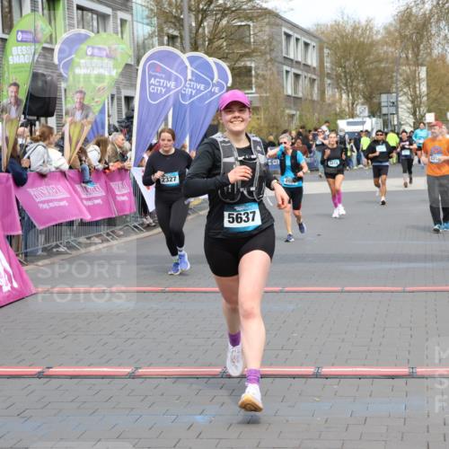 12.04.2026 - 45. Internationalen Wilhelmsburger Insellauf Strokosch-Dieckow http://msf.ph/oto/9464846 12.04.2026 13:13:51 Ziel 5637, 2080, 5819 meine-sportfotos.de