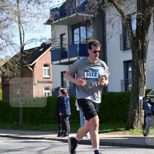 12.04.2026 - 45. Internationalen Wilhelmsburger Insellauf J. Mangold http://msf.ph/oto/9464865 12.04.2026 10:56:18 Ziel 4494, 5047, 4070, 5771, 4549, 4717, 2055, 5512, 2220, 4158, 2133, 2754, 4155, 2795, 2795, 3917, 5319, 5352, 2915, 3224, 4654, 3059, 3187, 4448, 2912, 2913 meine-sportfotos.de