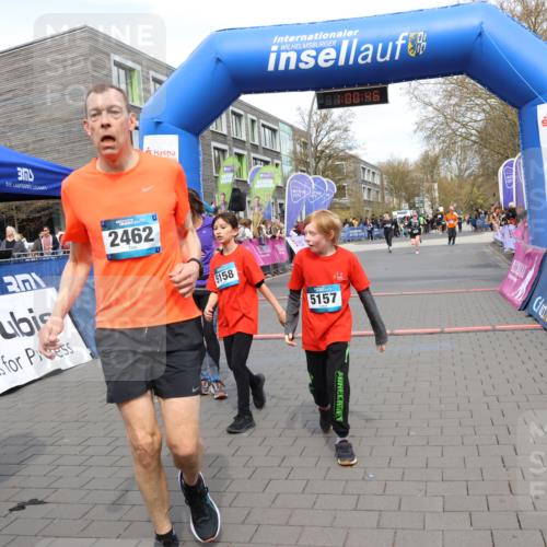 12.04.2026 - 45. Internationalen Wilhelmsburger Insellauf Strokosch-Dieckow http://msf.ph/oto/9464893 12.04.2026 13:13:46 Ziel 5158, 5157, 2462, 4533, 5693, 5637 meine-sportfotos.de