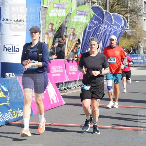 12.04.2026 - 45. Internationalen Wilhelmsburger Insellauf Strokosch-Dieckow http://msf.ph/oto/9465038 12.04.2026 10:57:24 Ziel 4927, 2791, 2067, 4321, 2744, 5508, 4388, 2579 meine-sportfotos.de