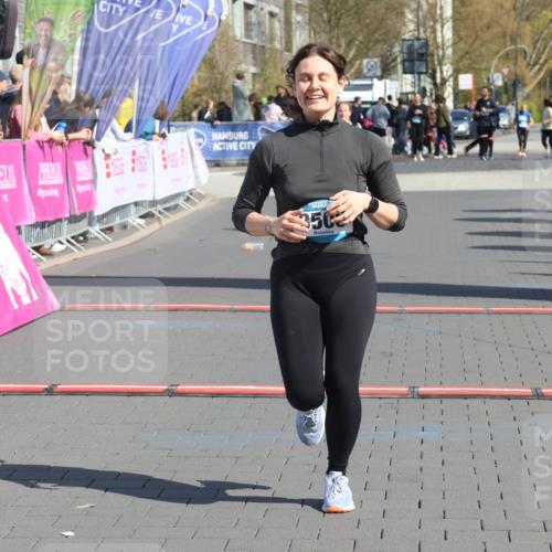 12.04.2026 - 45. Internationalen Wilhelmsburger Insellauf Strokosch-Dieckow http://msf.ph/oto/9465137 12.04.2026 11:15:19 Ziel 3508 meine-sportfotos.de