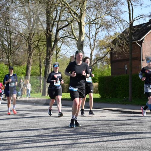 12.04.2026 - 45. Internationalen Wilhelmsburger Insellauf J. Mangold http://msf.ph/oto/9465141 12.04.2026 10:56:54 Ziel 3059, 3187, 4448, 2912, 2913, 4927, 2791, 2067, 4321, 2744, 5508, 4388, 2579, 2458, 5845, 5844, 5701, 4368 meine-sportfotos.de