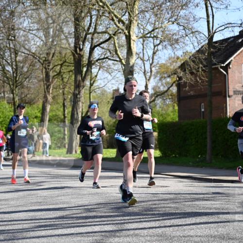 12.04.2026 - 45. Internationalen Wilhelmsburger Insellauf J. Mangold http://msf.ph/oto/9465143 12.04.2026 10:56:54 Ziel 3059, 3187, 4448, 2912, 2913, 4927, 2791, 2067, 4321, 2744, 5508, 4388, 2579, 2458, 5845, 5844, 5701, 4368 meine-sportfotos.de