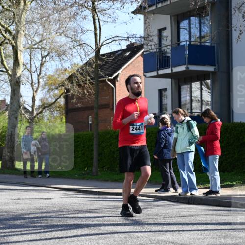 12.04.2026 - 45. Internationalen Wilhelmsburger Insellauf J. Mangold http://msf.ph/oto/9465274 12.04.2026 10:57:31 Ziel 4368, 2441, 5243, 3798, 2861, 3340, 2847, 4339, 3179, 3753, 4947, 3754, 5362, 4157, 2164, 4120, 2283, 2228, 2228, 4396, 3997, 2818, 3257 meine-sportfotos.de